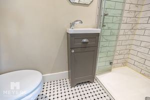 Photo 10- click for photo gallery